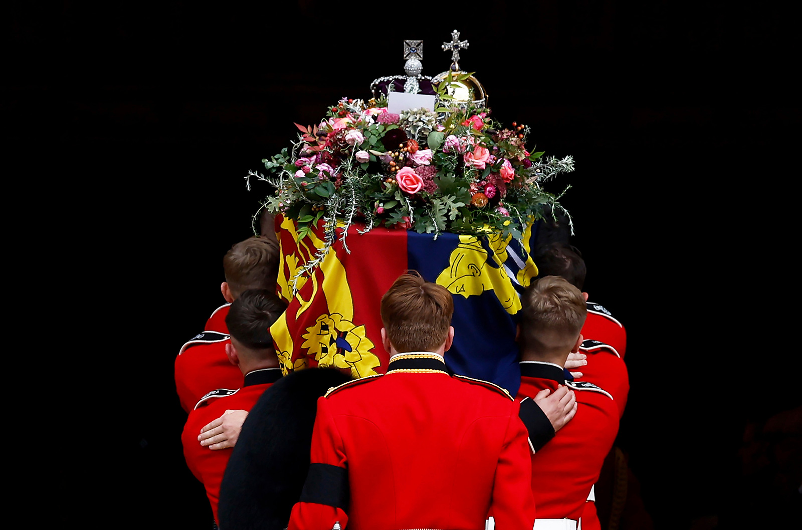 Photos that defined 2022: Queen's funeral